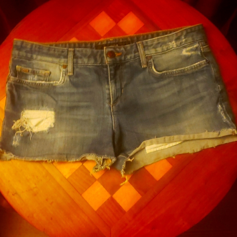 Women's Joes shorts size 29.
